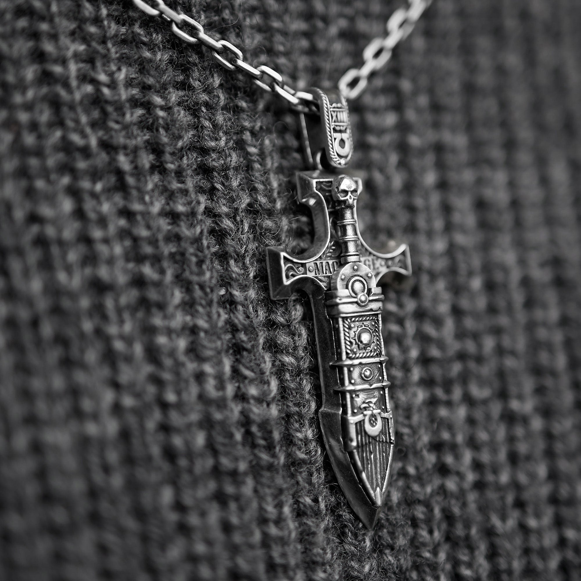 Warhammer 40K Blade of Roboute Guilliman Gladius Incandor Pendant by Starforged